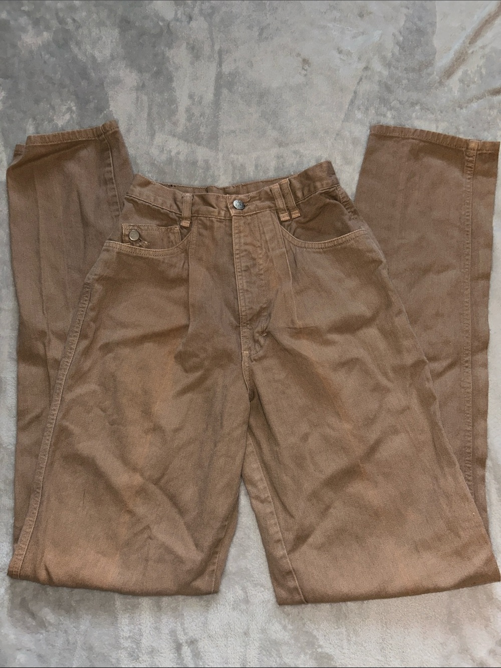 Women's Brown Straight-Leg Jeans — Classic Everyday Wear